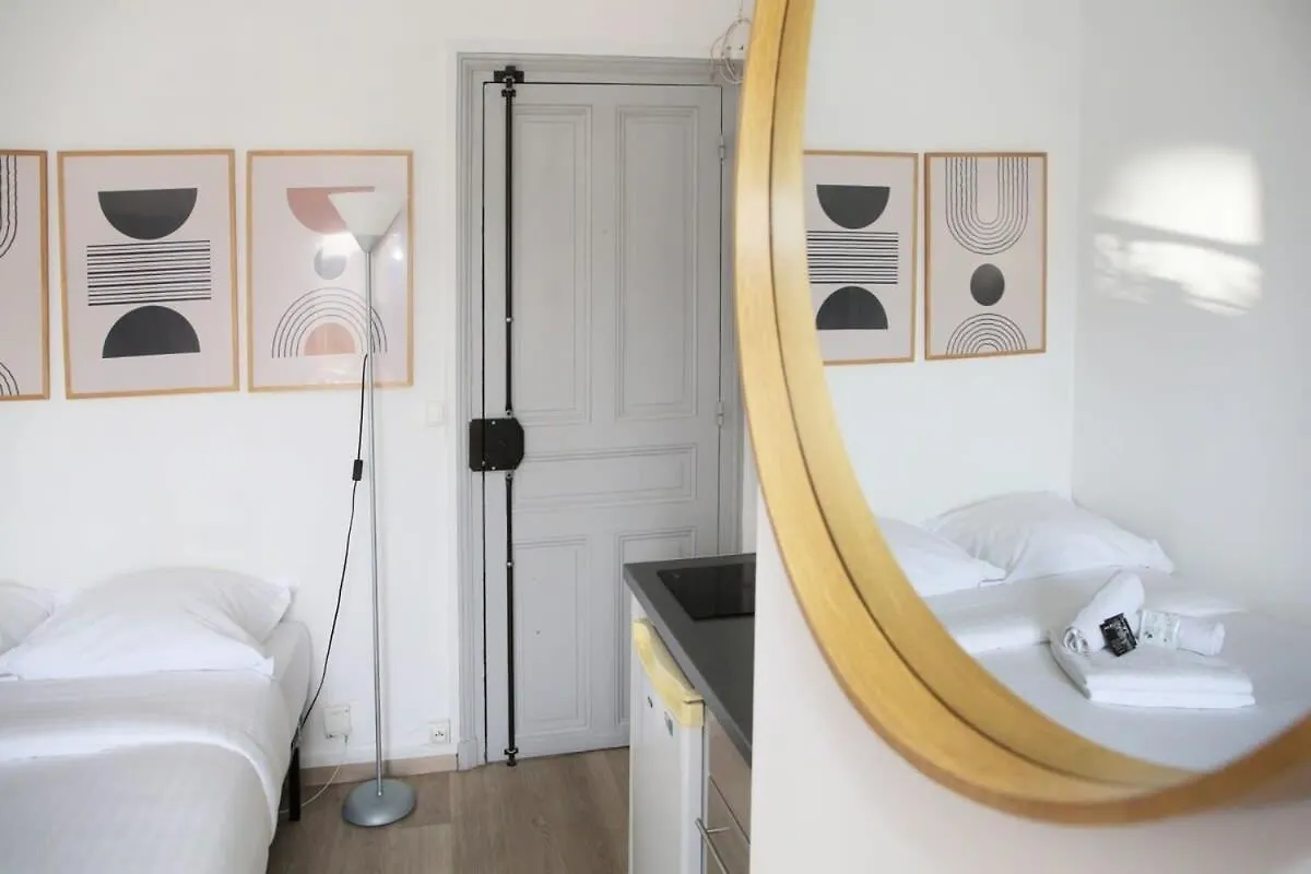 Apartment Studio Moderne Hopital Cochin - Paris 13 - 2P