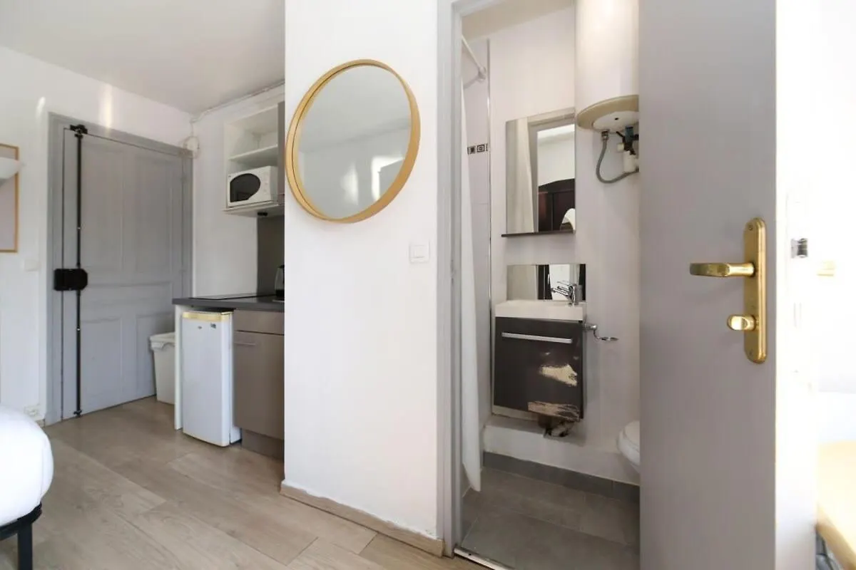 Apartment Studio Moderne Hopital Cochin - Paris 13 - 2P